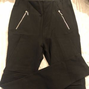 Zara Basic Black Skinny Pants